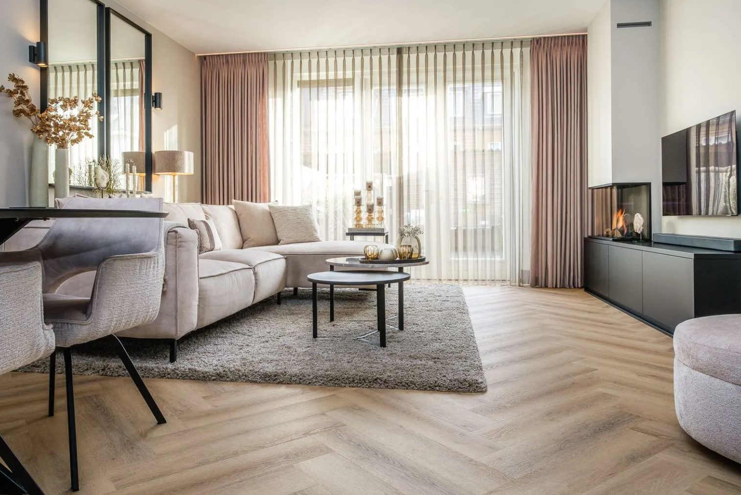 PVC Visgraat laten leggen in Emmeloord